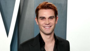 KJ Apa