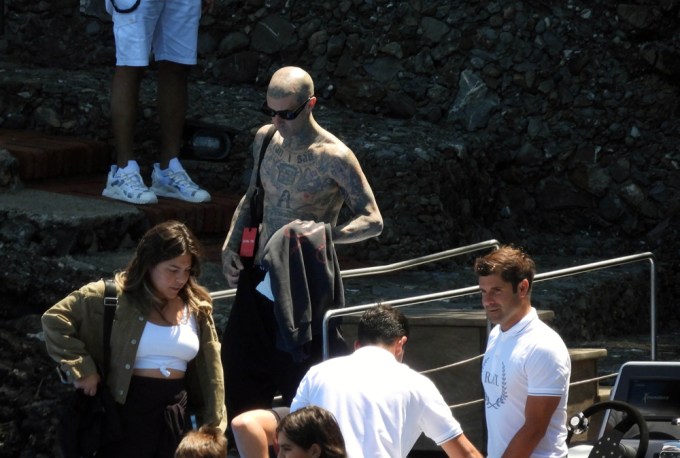 Kourtney Kardashian & Travis Barker In Italy