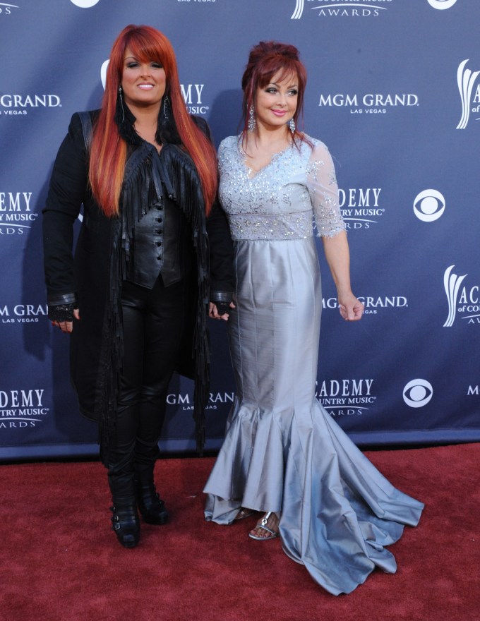 Wynonna & Naomi Judd at the 2011 ACMs