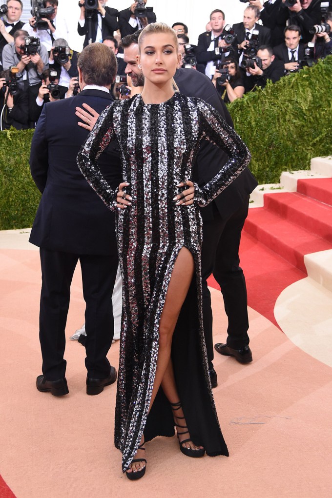 Hailey Bieber At The 2016 Met Gala