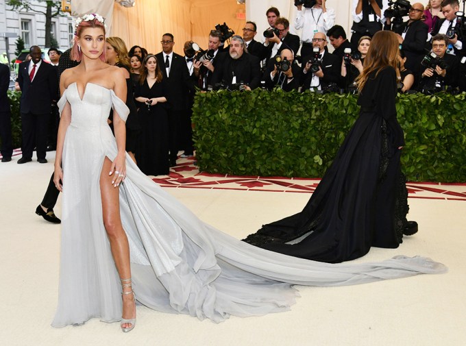 Hailey Bieber At The 2018 Met Gala