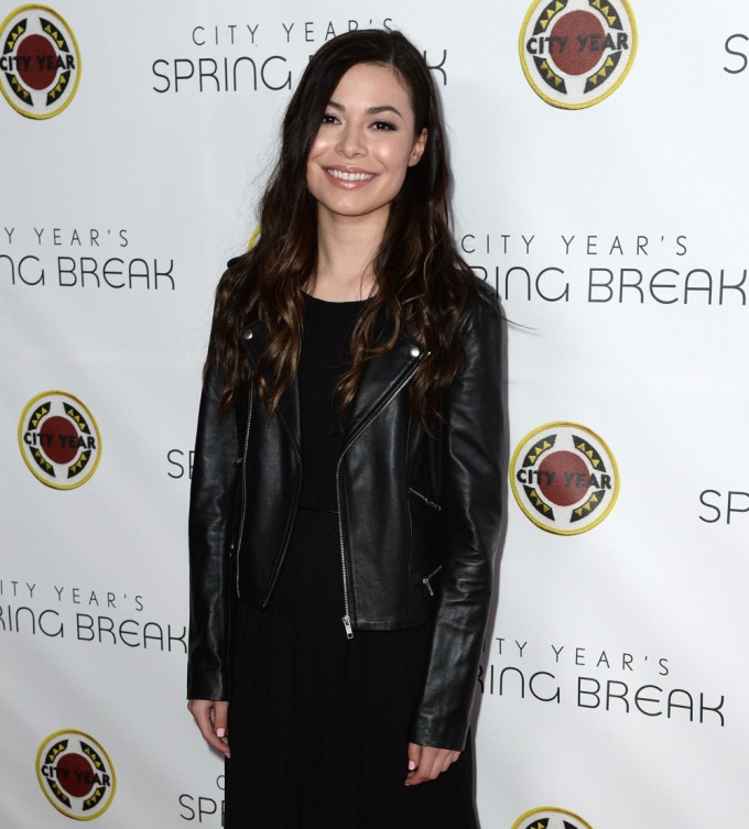 Miranda Cosgrove In 2016