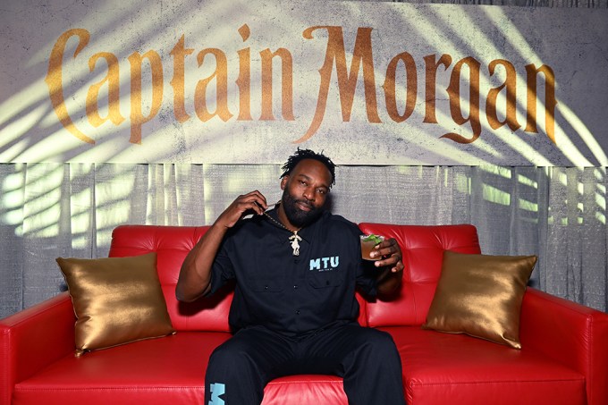 Captain Morgan Celebrates at Inaugural VeeCon Superconference