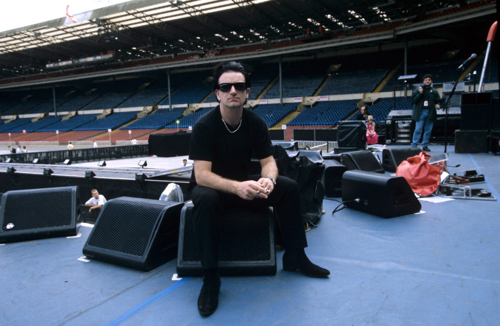 U2 IN CONCERT AT WEMBLEY STADIUM, LONDON, BRITAIN - JUL 1993