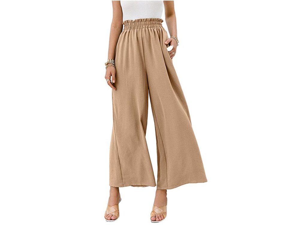 woman wearing boho pants