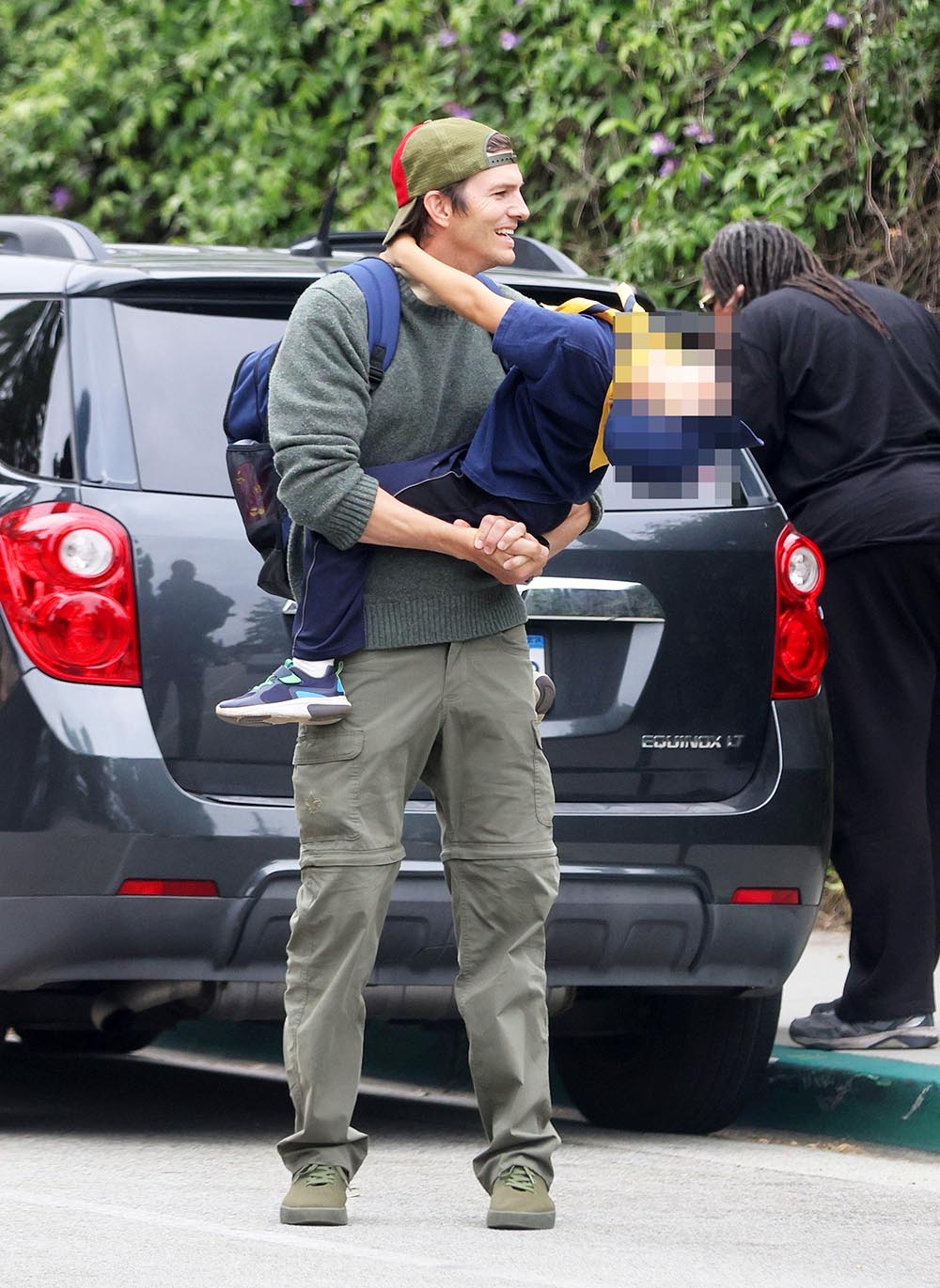 Ashton Kutcher Son Cub Scout BG