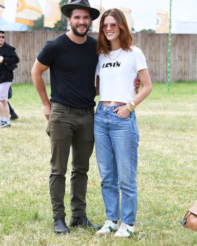 Glastonbury, UNITED KINGDOM  - Kit Harington and his wife Rose Leslie spotted at the Glastonbury Festival, Glastonbury, Somerset, UK.

Pictured: Kit Harington - Rose Leslie

BACKGRID USA 24 JUNE 2022 

USA: +1 310 798 9111 / usasales@backgrid.com

UK: +44 208 344 2007 / uksales@backgrid.com

*UK Clients - Pictures Containing Children
Please Pixelate Face Prior To Publication*