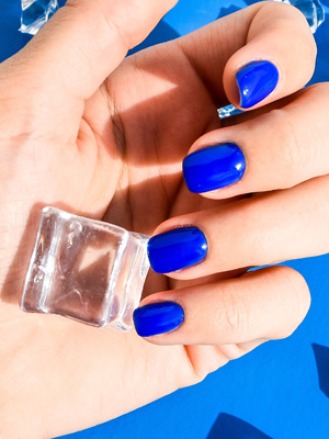 blue nails