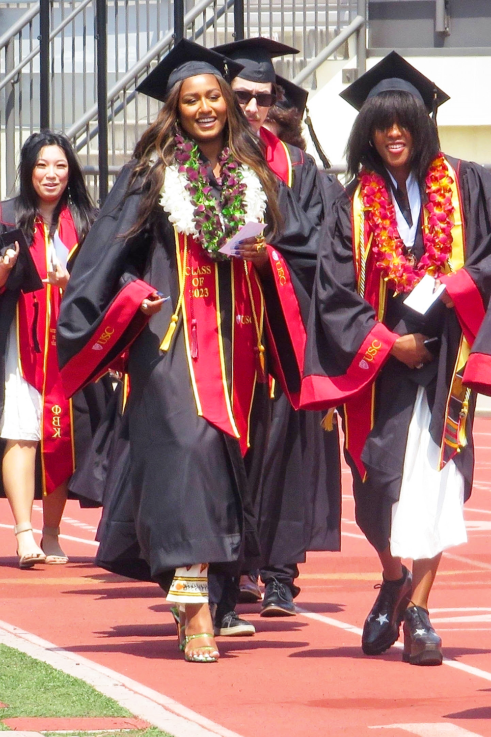 Sasha Obama Graduates College BG