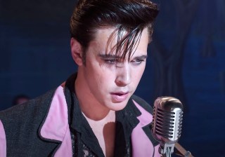 ELVIS, Austin Butler as Elvis Presley, 2022. © Warner Bros. / courtesy Everett Collection