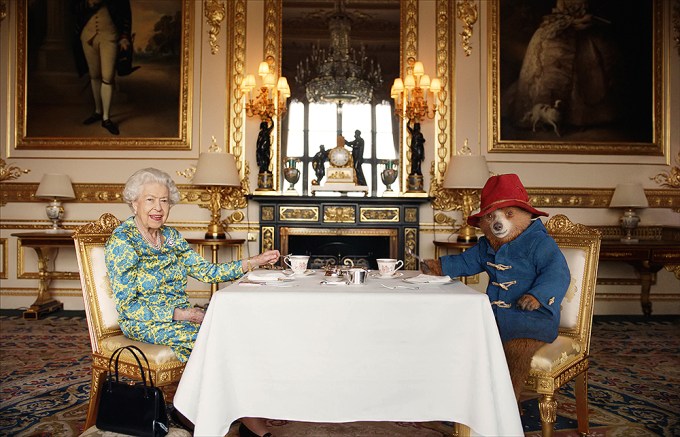 Queen Elizabeth II & Paddington Bear Star In A Hilarious Video