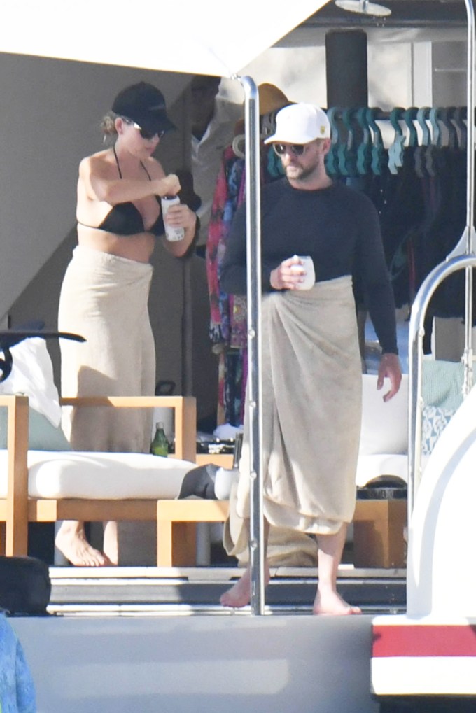 Jessica Biel Rocks Black Bikini On Yacht