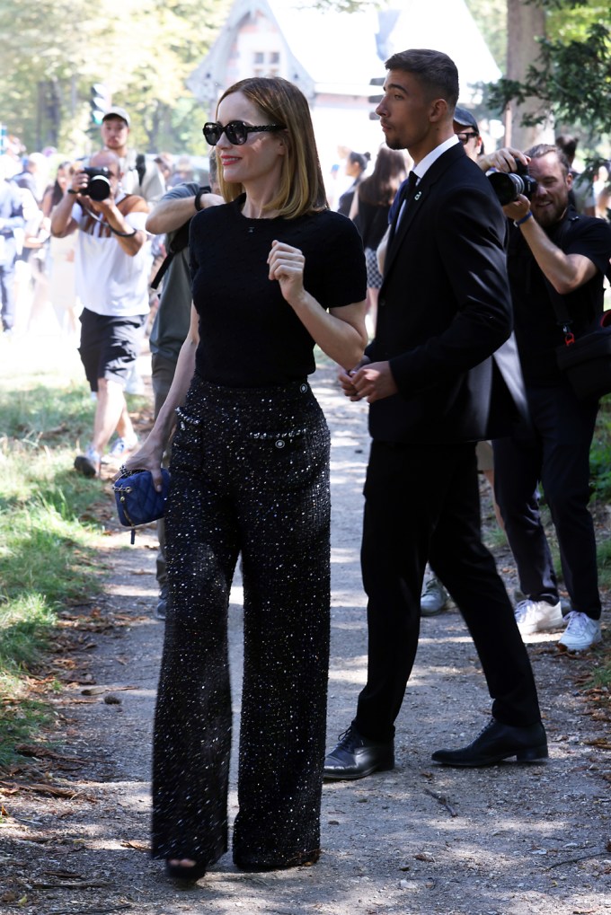 Leslie Mann At Chanel