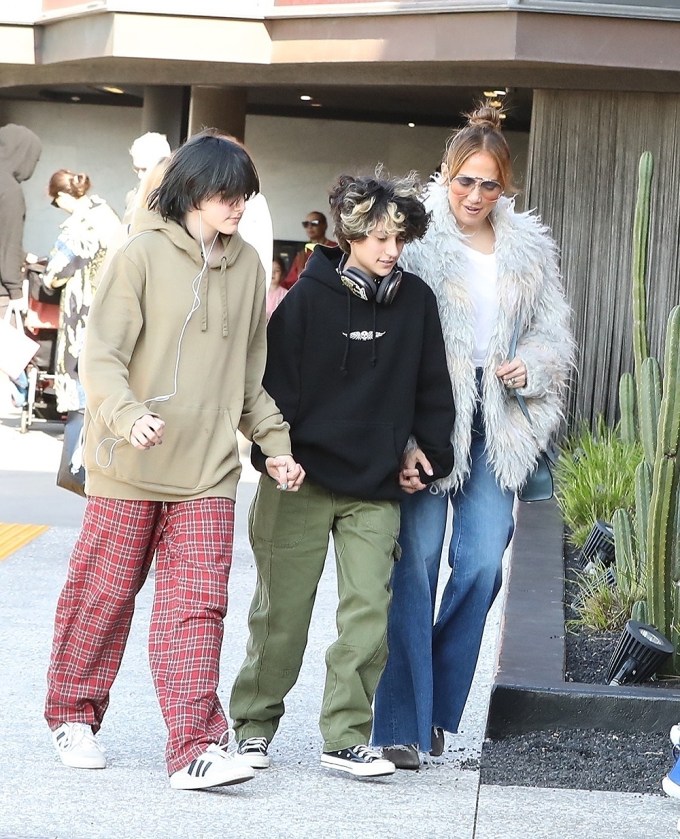 Jennifer Lopez & Emme get lunch