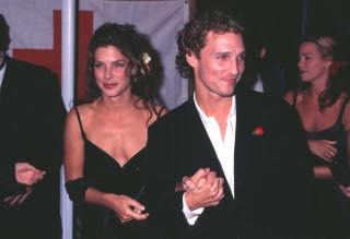 SANDRA BULLOCK AND MATTHEW MCCONAUGHEY
FILM PREMIERE OF 'IN LOVE AND WAR' IN LOS ANGELES, AMERICA - 1997