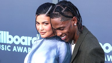 Kylie Jenner Travis Scott cuddle