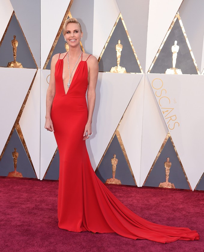 Charlize Theron Takes The Plunge At The 88th Academy Awards