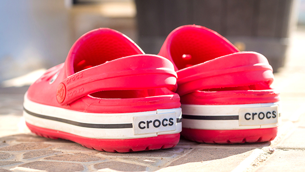 crocs