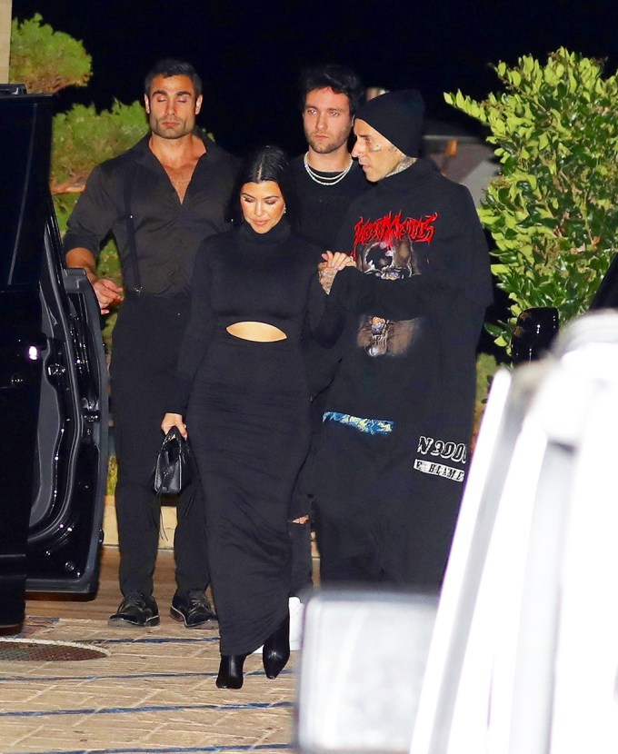 Kourtney Kardashian Leaves Nobu