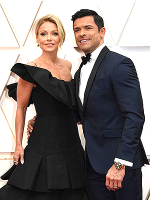 Kelly Ripa Mark Consuelos