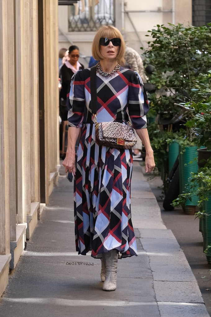 Anna Wintour walks