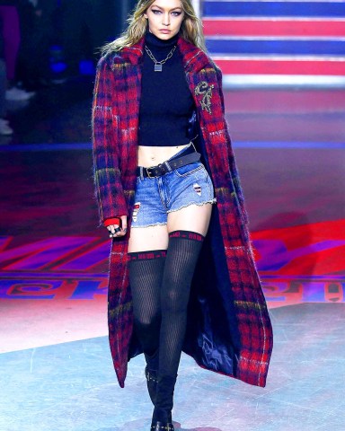 Gigi Hadid on the catwalk
Tommy Hilfiger show, Runway, Spring Summer 2018, London Fashion Week, UK - 19 Sep 2017