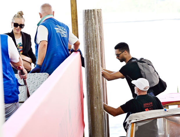 Rege-Jean Page, Emily Brown