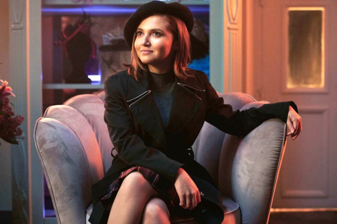 Mia McKenna-Bruce as Mia Karp