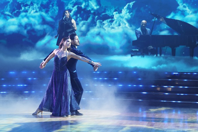 Gabby Windey & Val Chmerkovskiy In The Semi-Finals