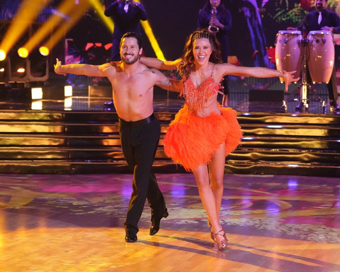 Gabby Windey & Val Chmerkovskiy On ’90s Night