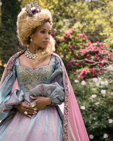 The School for Good and Evil. Kerry Washington as Professor Dovey. Cr. Helen Sloan / Netflix © 2022