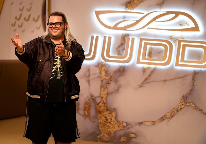 Josh Gad