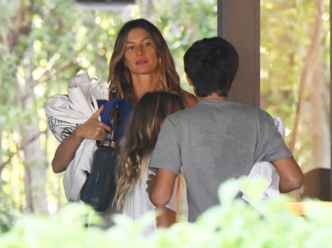 Gisele Wrangles The Kids