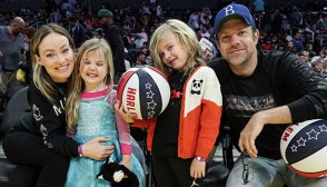 Olivia Wilde and Jason Sudeikis with their kids