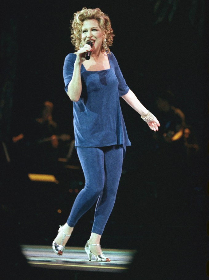 Bette Midler Plays Radio City Music Hall