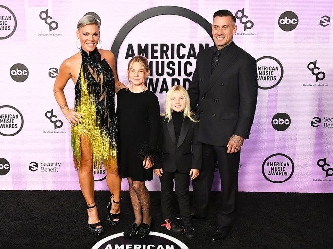 2022 American Music Awards Red Carpet Photos