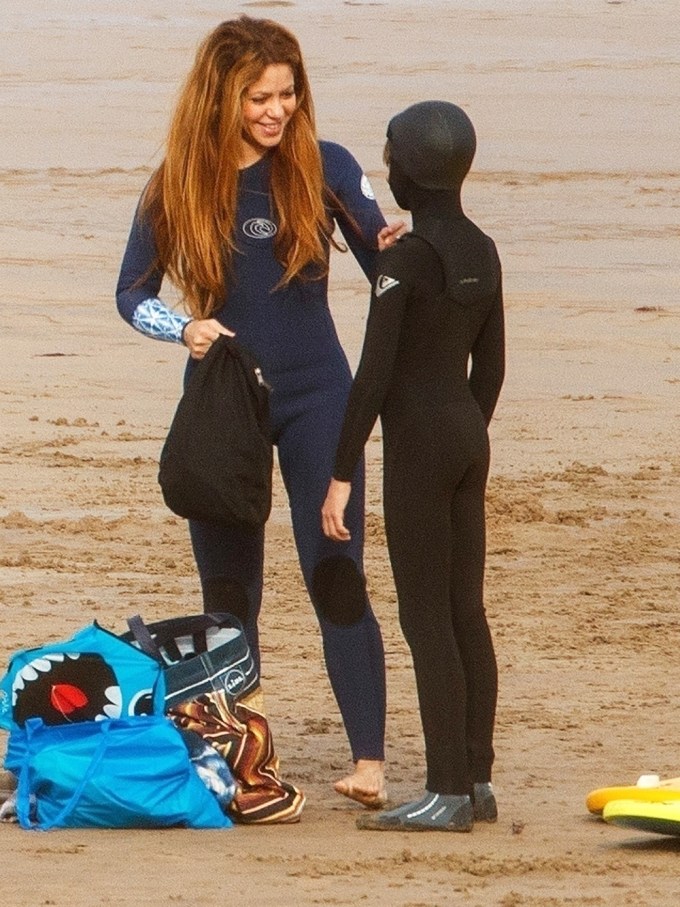 Shakira & Milan At The Beach