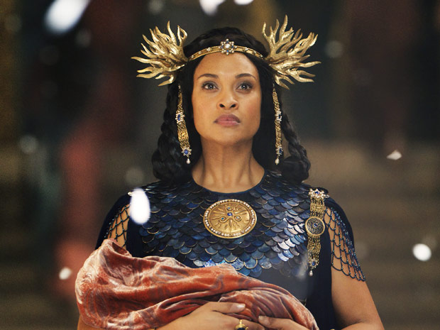 Cynthia Addai-Robinson