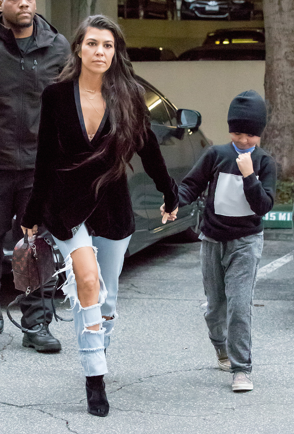 Kourtney Kardashian takes son Mason to class in Los Angeles, CA

Pictured: Kourtney Kardashian and Mason Disick,Kourtney Kardashian
Mason Disick
Ref: SPL1420438 100117 NON-EXCLUSIVE
Picture by: SplashNews.com

Splash News and Pictures
USA: +1 310-525-5808
London: +44 (0)20 8126 1009
Berlin: +49 175 3764 166
photodesk@splashnews.com

World Rights