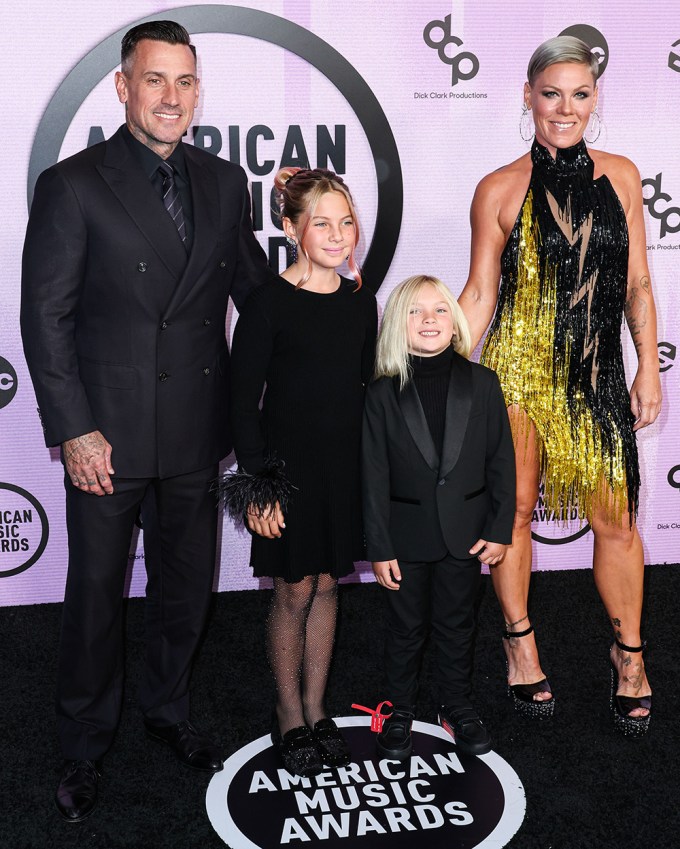 Pink & Carey Hart at the 2022 AMAs