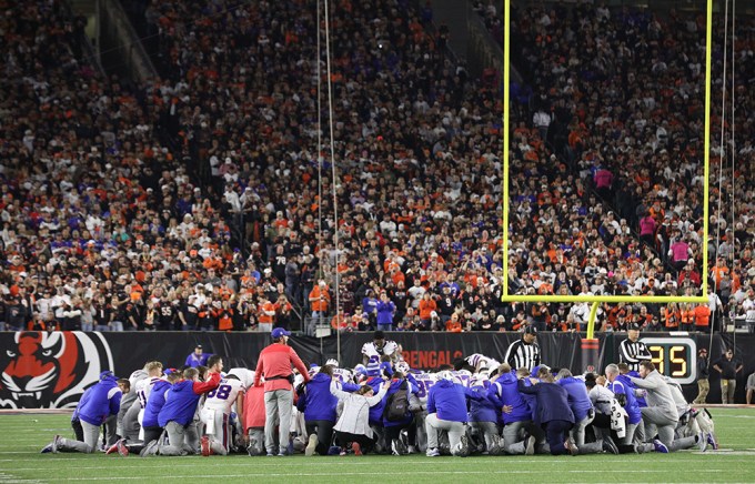 The Bills Pray