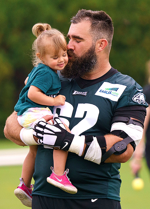 Jason Kelce and daughter