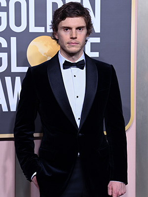Evan Peters
