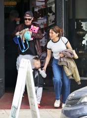 Los Angeles, CA  - *EXCLUSIVE*  - The family made an outing of Dakota’s new haircut, however their new baby must have been ‘home alone’ as it was not with the trio as they left ‘Manly and Sons barber shop’ in Silverlake, CA. 
Macauley wore a Ghostbusters movie tee as he carried out his son with his ‘Travis Bickle’ hair-do!

Pictured: Macaulay Culkin, Brenda Song

BACKGRID USA 1 MAY 2023 

USA: +1 310 798 9111 / usasales@backgrid.com

UK: +44 208 344 2007 / uksales@backgrid.com

*UK Clients - Pictures Containing Children
Please Pixelate Face Prior To Publication*