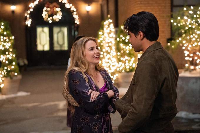 Mae Whitman & Carlos Valdes