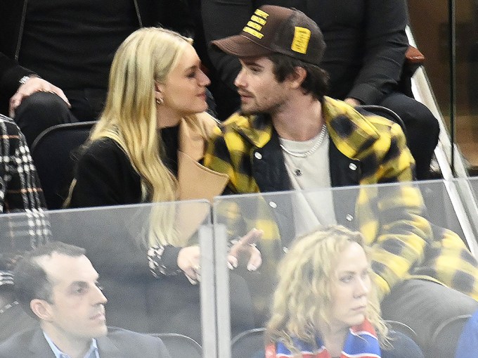 Kelsea Ballerini & Chase Stokes At New York Rangers Game