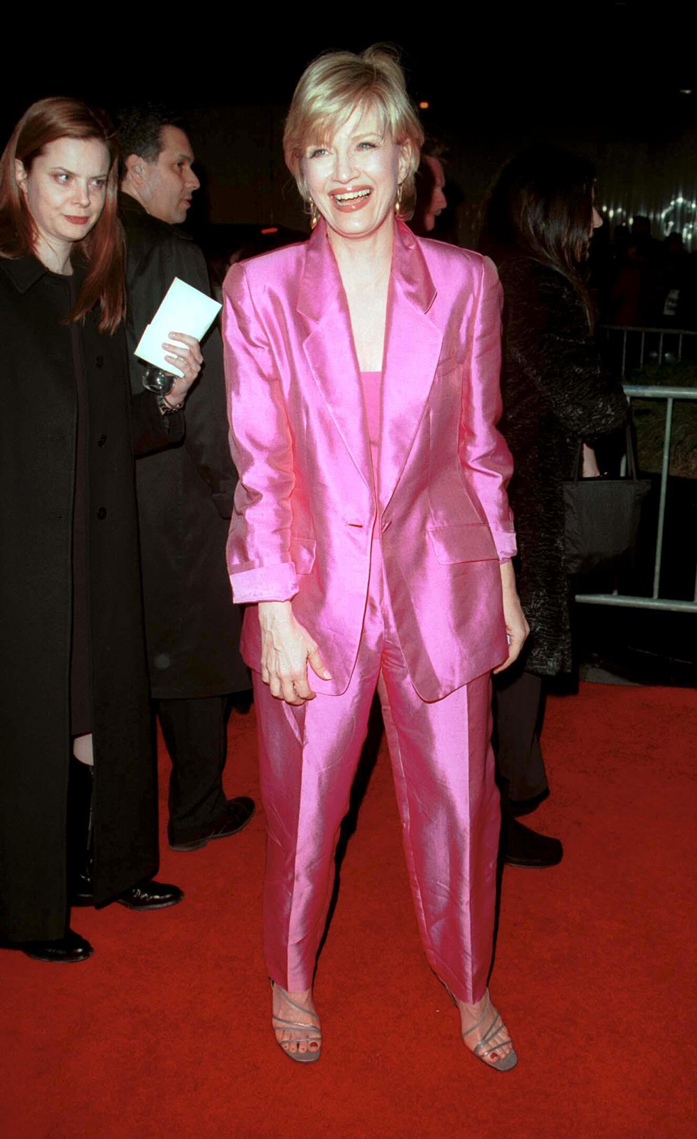 DIANE SAWYER AT THE FILM PREMIERE OF 'WHAT PLANET ARE YOU FROM?', NEW YORK AMERICA
FILM PREMIERE OF 'WHAT PLANET ARE YOU FROM?', NEW YORK, AMERICA - 2000