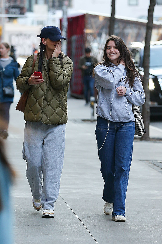 katie and suri