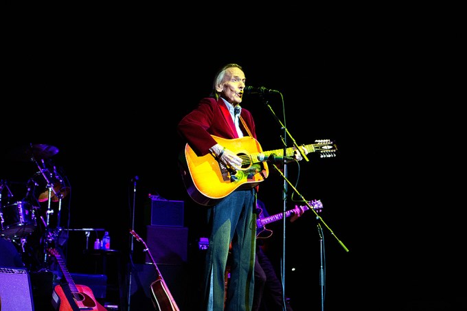 Gordon Lightfoot in Nashville, IN