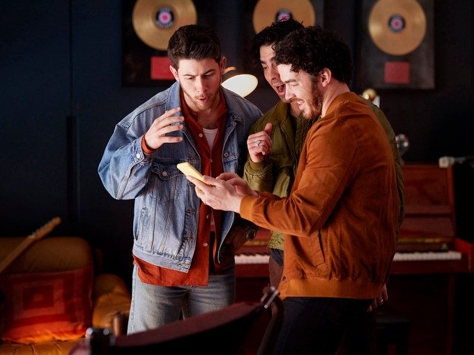 Candy Crush Saga and Jonas Brothers Team Up